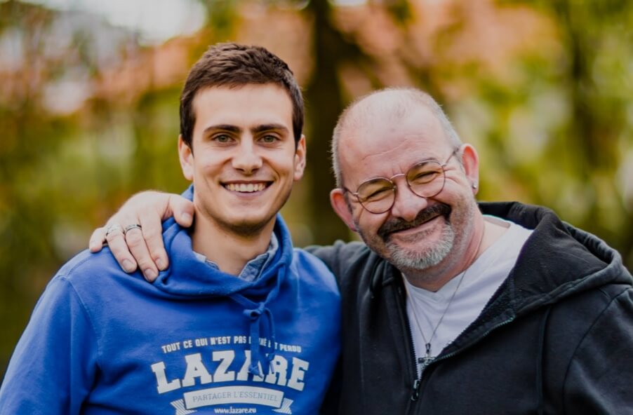 Portrait jeune actif et sans-abri - Association Lazare